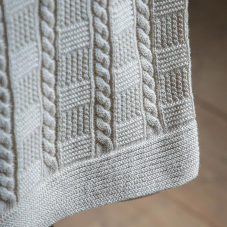 Soft Cable-Knit Cotton Throw