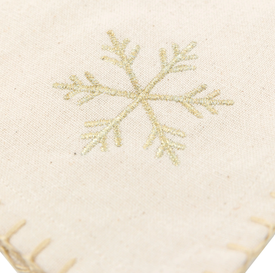 Embroidered Snowflake Napkins (Set of 4)